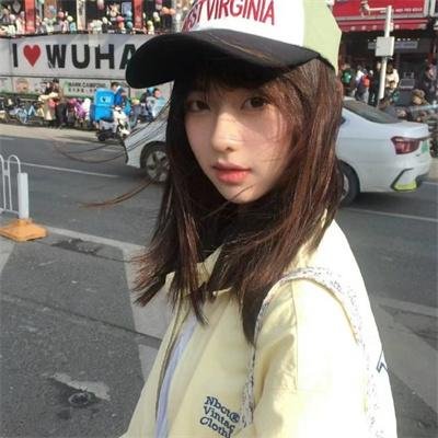母亲/机器人